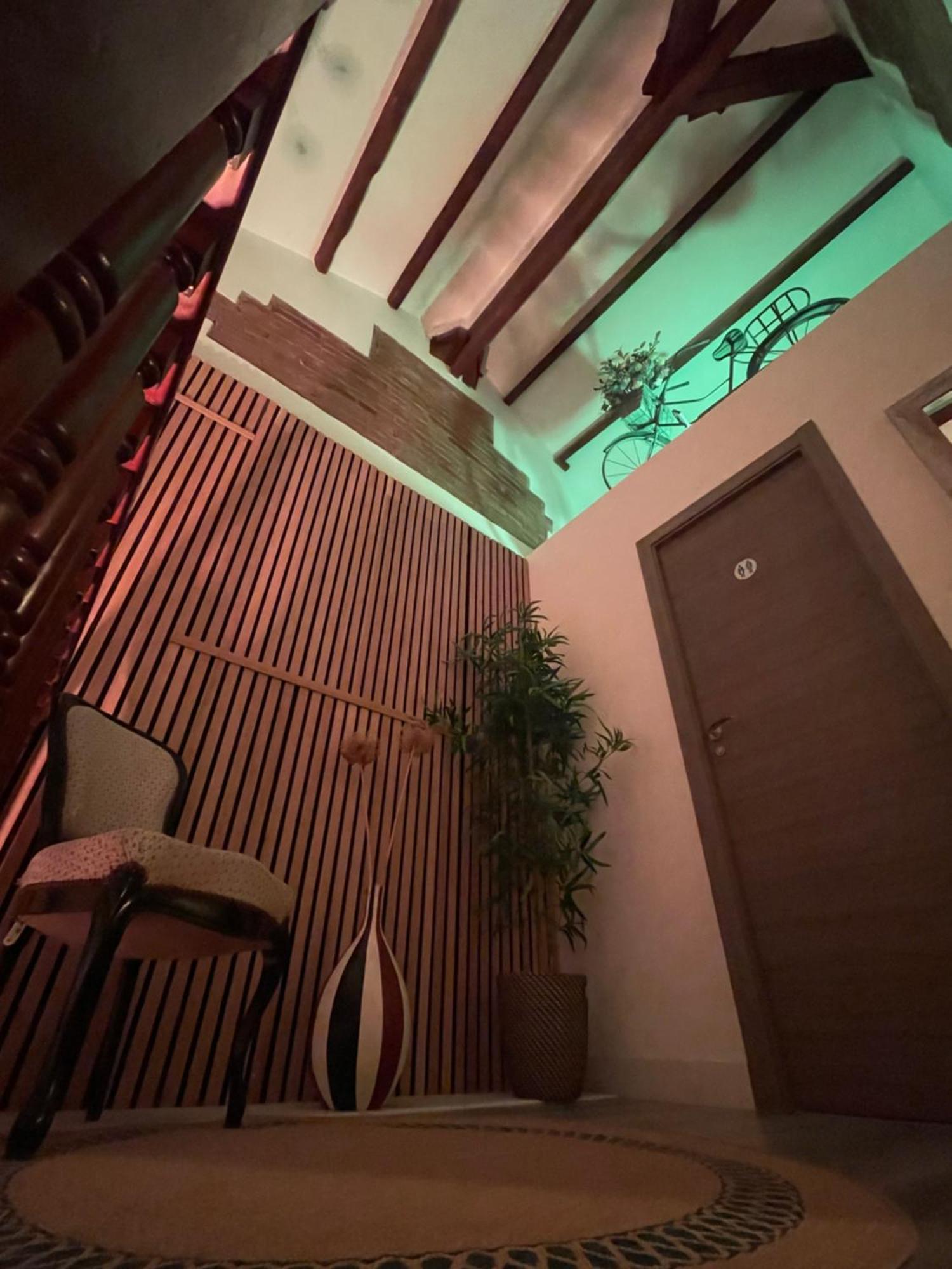 Villa Paradise, Urban Oasis By -Toprentalsbarcelona- Esplugues de Llobregat Exterior foto